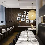 Hotel Radisson Blu Royal 4*
