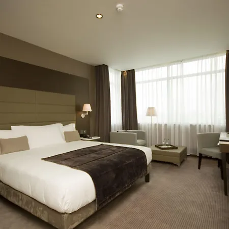 Radisson Blu Royal 4* ダブリン