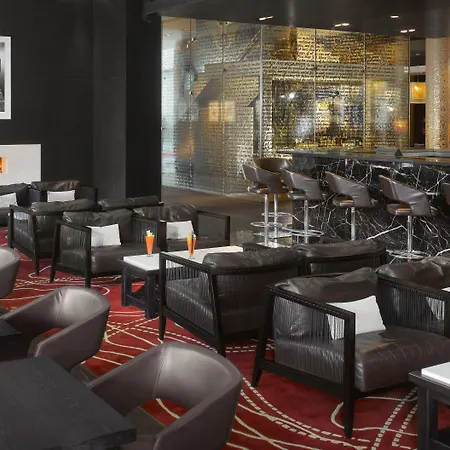 Radisson Blu Royal 4* Dublín